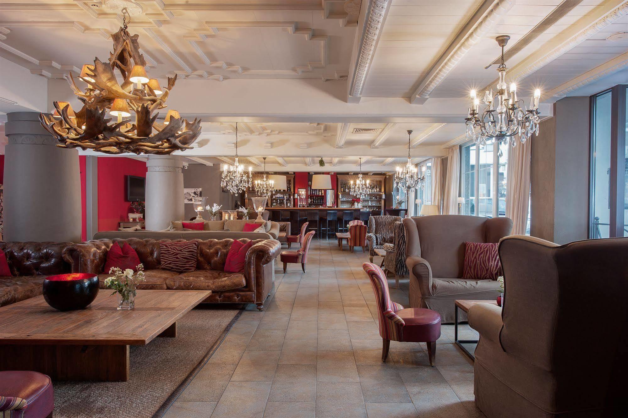 Hotel Q! Maria Theresia 4*